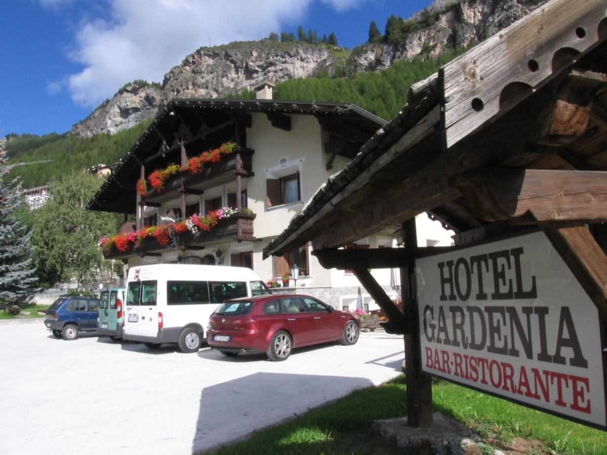 Hotel Gardenia Isolaccia Eksteriør billede