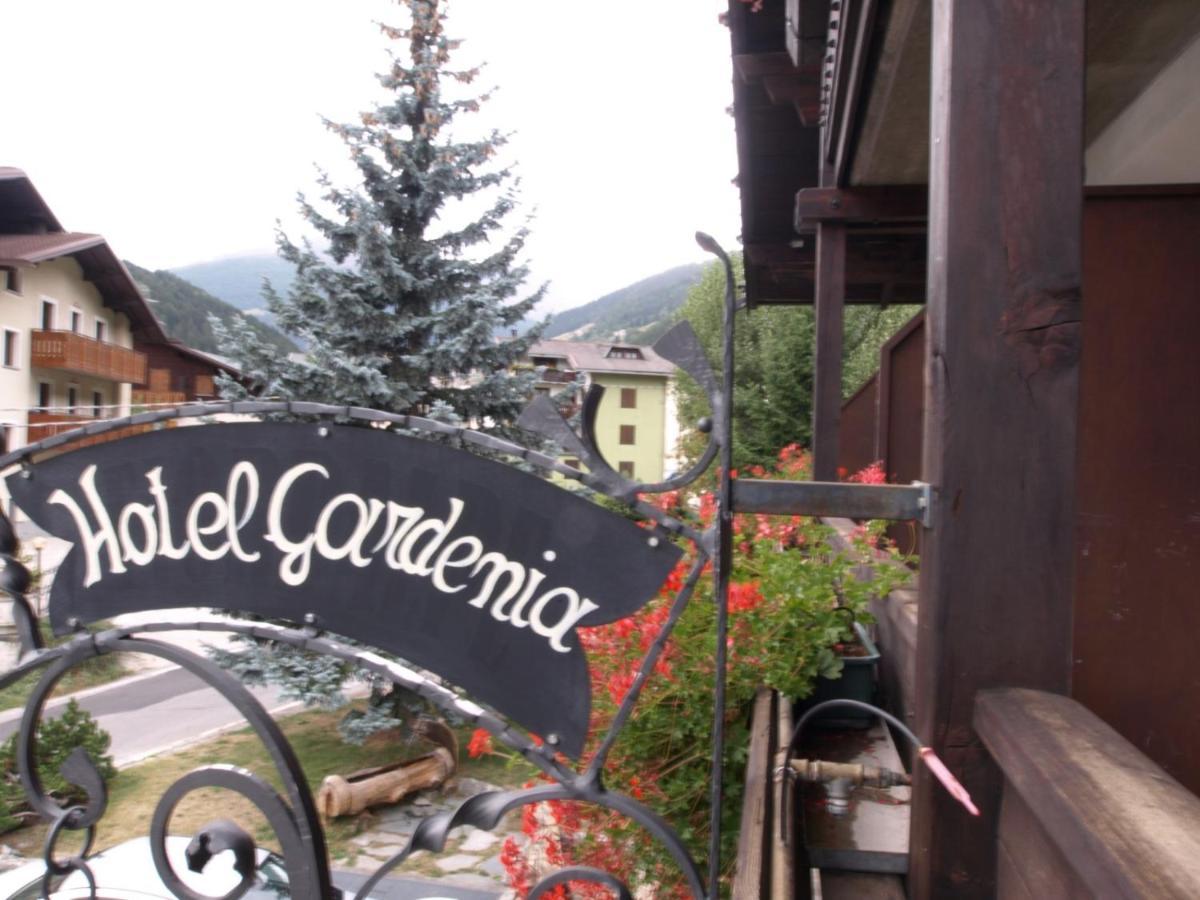 Hotel Gardenia Isolaccia Eksteriør billede