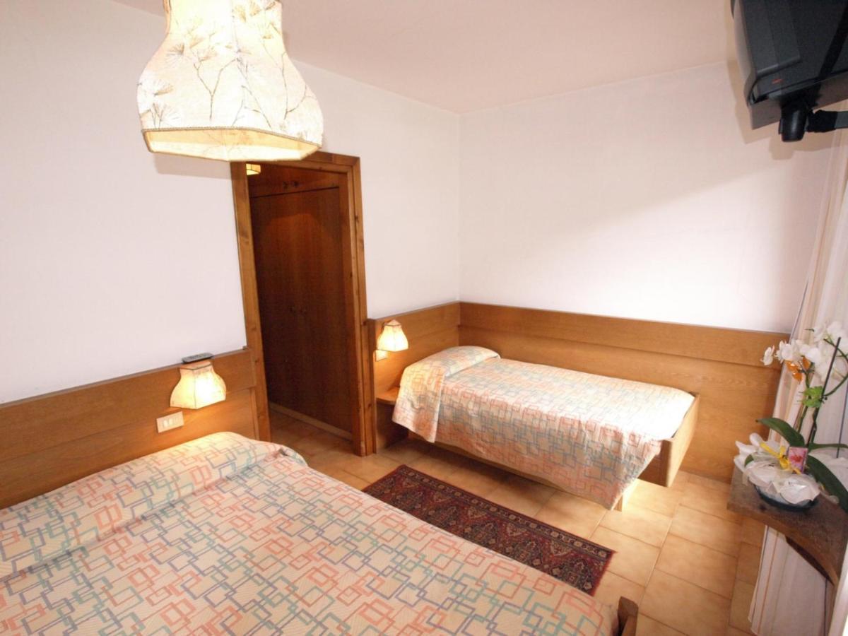 Hotel Gardenia Isolaccia Eksteriør billede